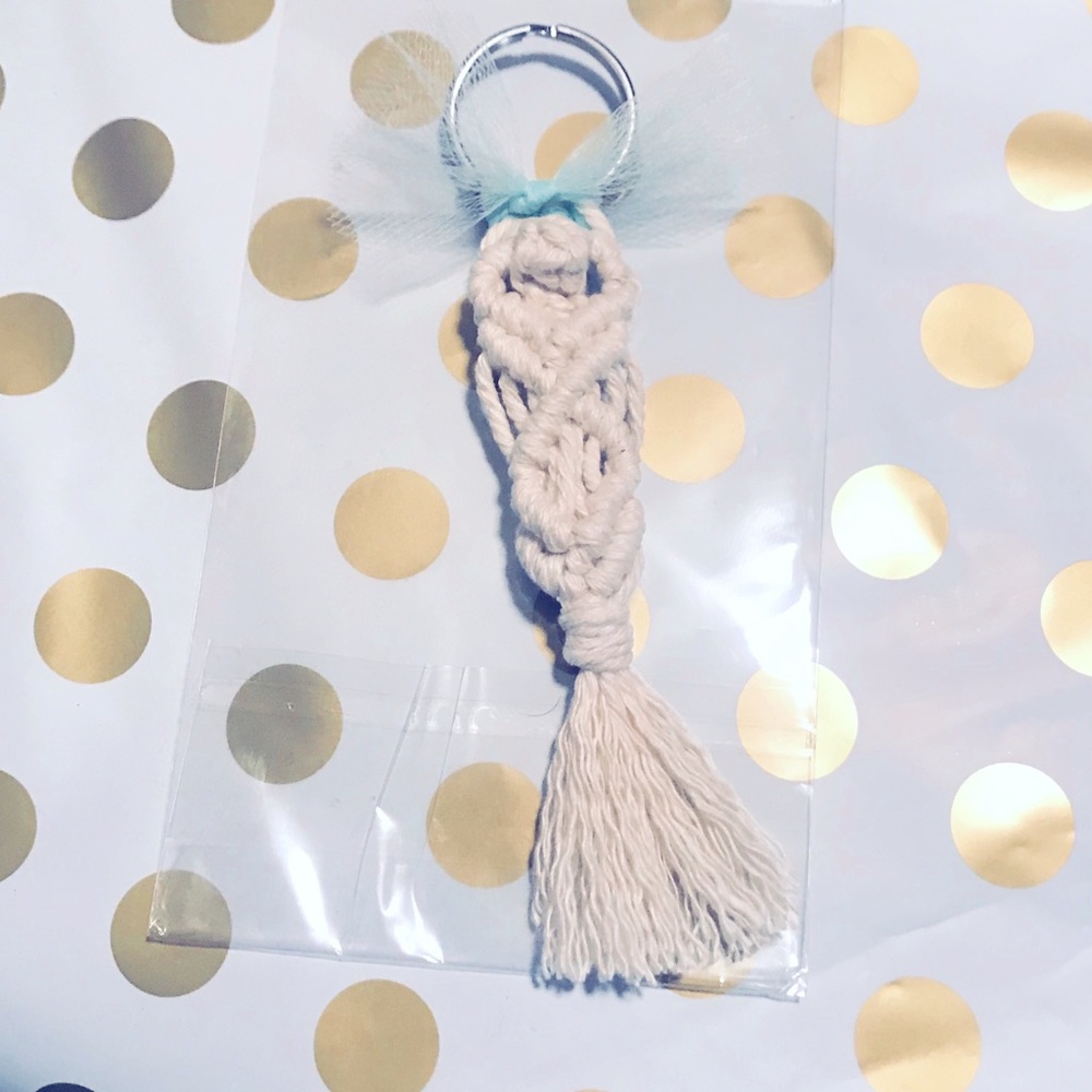 Uniquely Hand Crafted MaCrAmร Keychain Purse Charm~Bรhร Fashion Accessory Lโฅ๏ธVE! - Picture 4 of 16